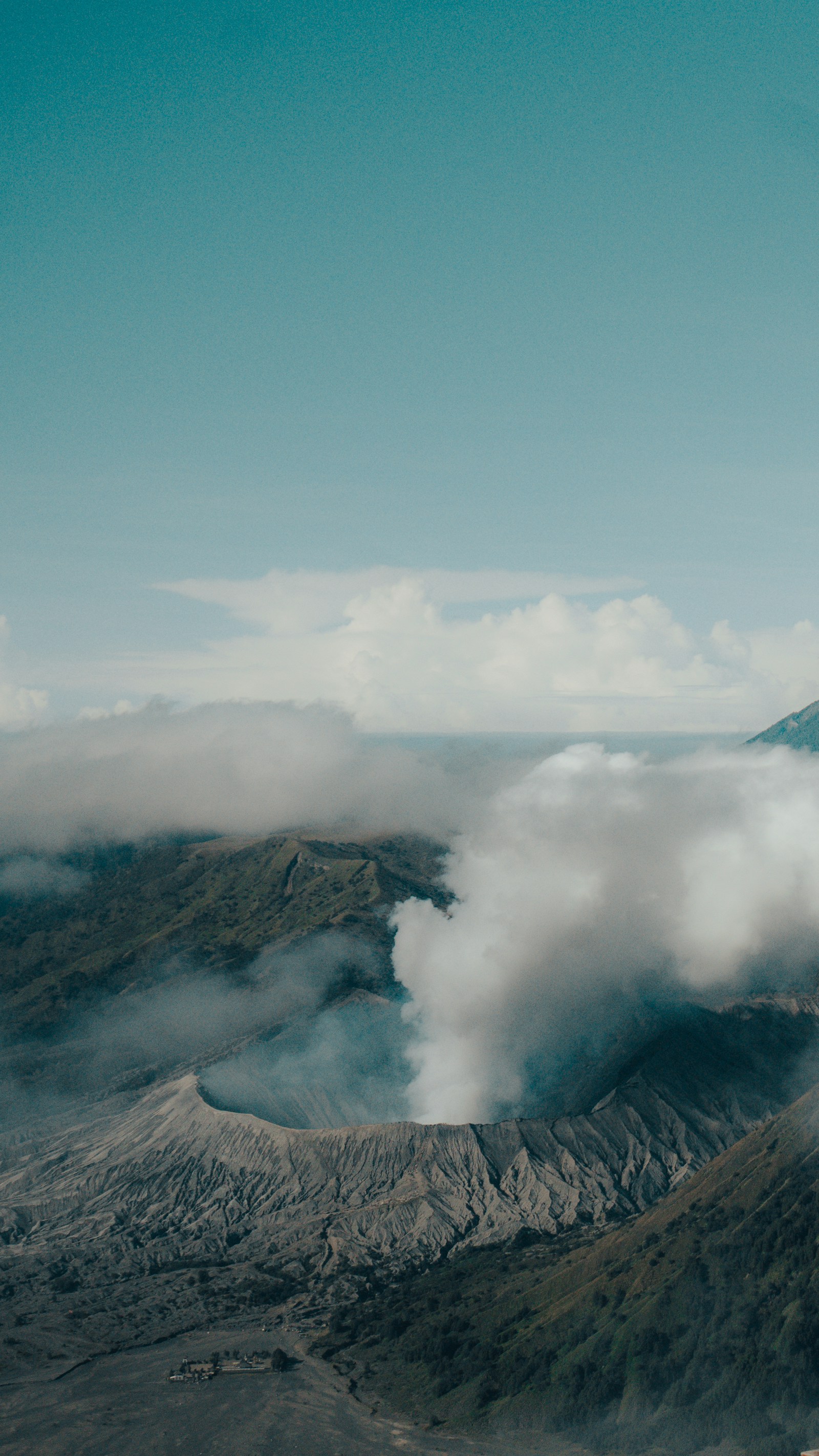 布罗莫火山口 参考图 1